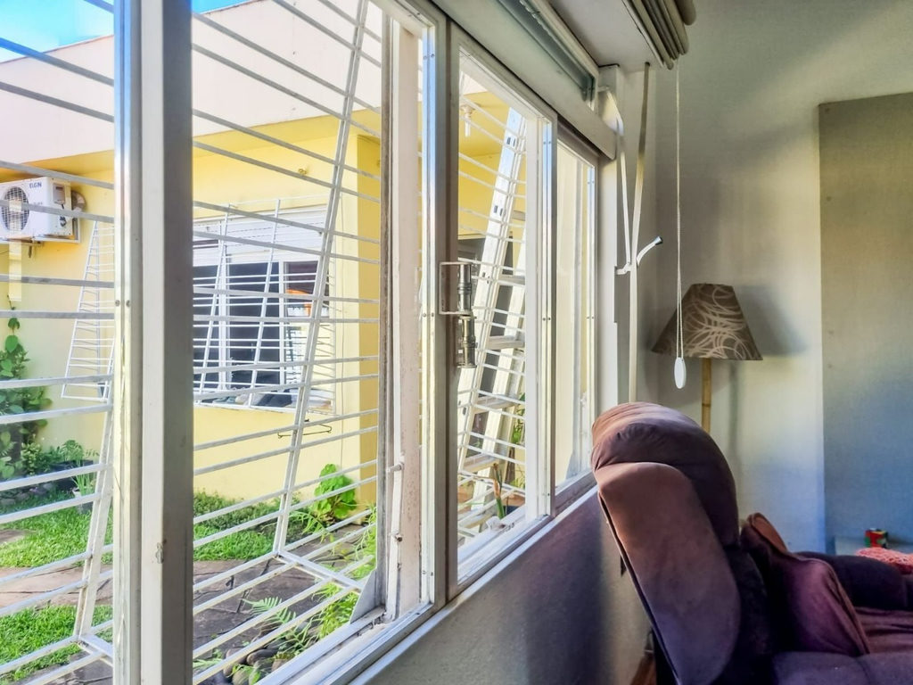 Casa para venda no bairro Teresópolis em Porto Alegre
