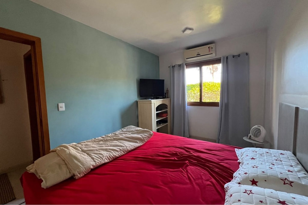Casa em Condomínio para venda no bairro Lomba do Pinheiro em Porto Alegre