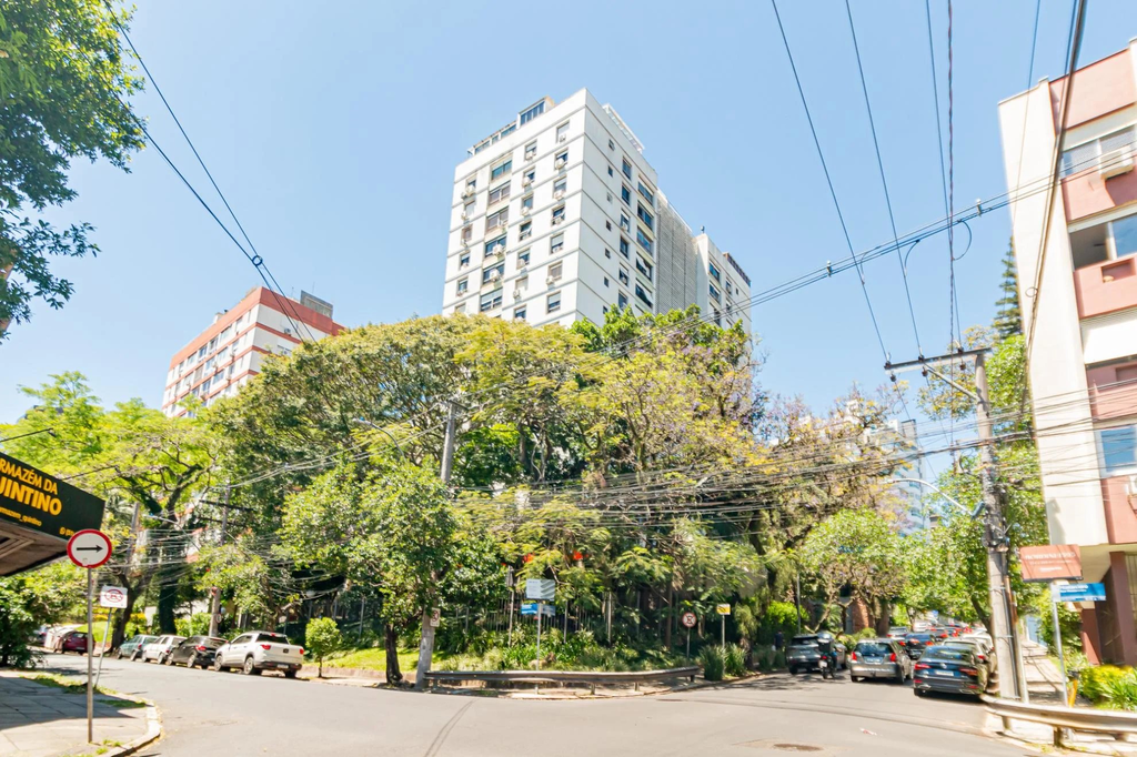 Apartamento para venda no bairro Rio Branco em Porto Alegre