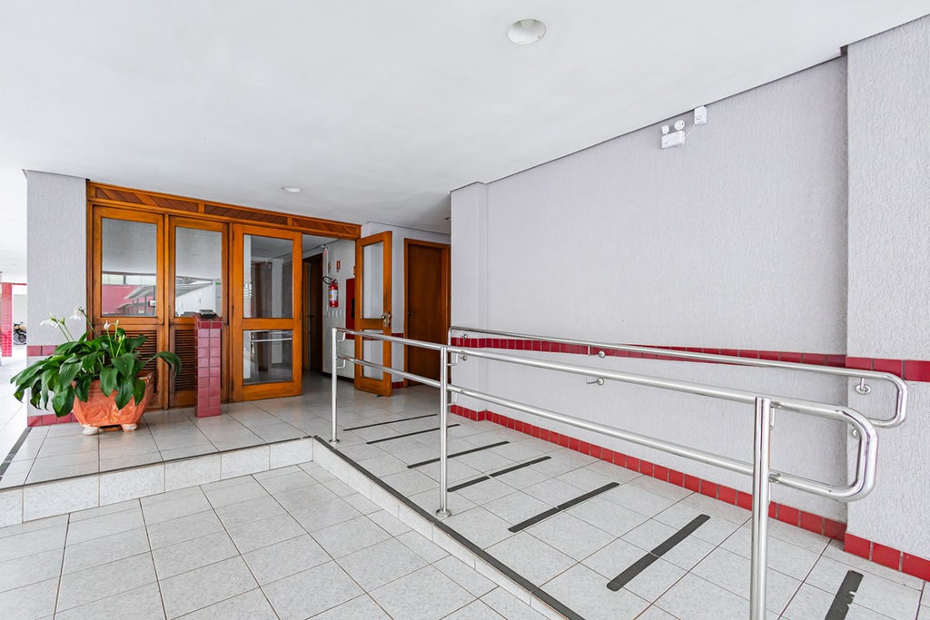 Apartamento para venda no bairro Santo Antônio em Porto Alegre