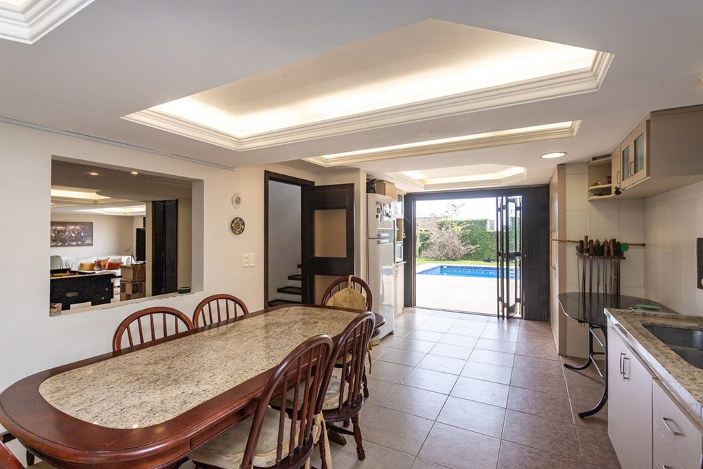 Casa para venda no bairro Teresópolis em Porto Alegre