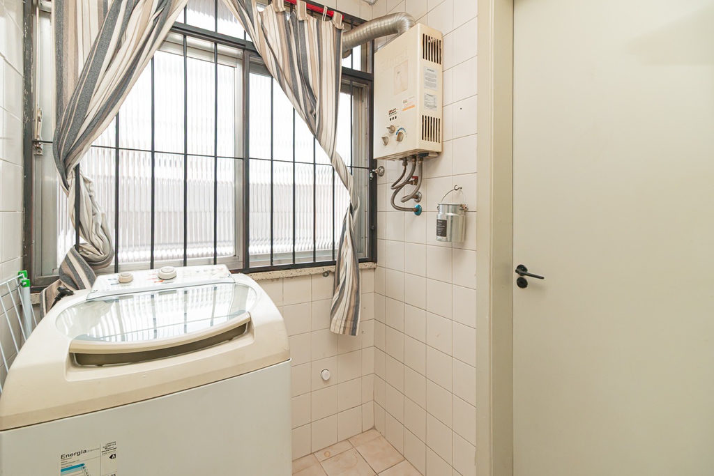 Apartamento para venda no bairro Santana em Porto Alegre