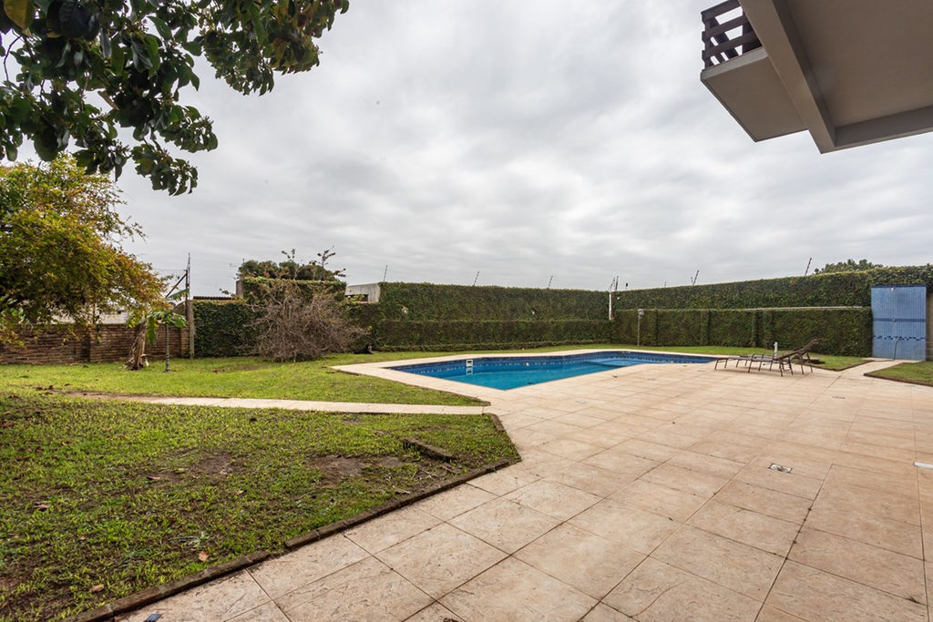 Casa para venda no bairro Teresópolis em Porto Alegre