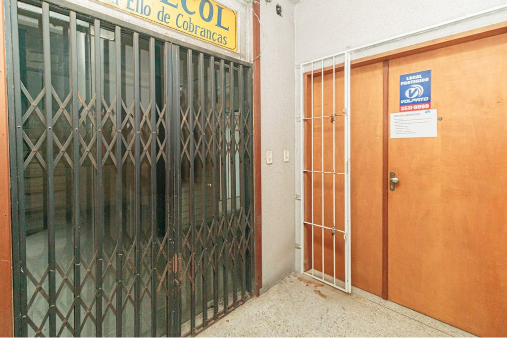 Edifício Comercial para venda no bairro Sarandi em Porto Alegre