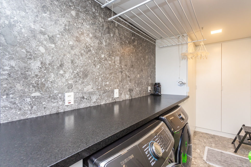 Apartamento para venda no bairro Mont Serrat em Porto Alegre