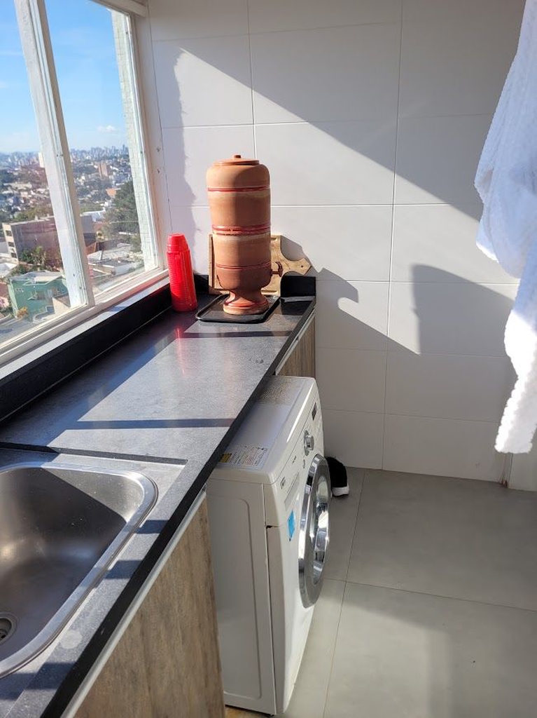 Apartamento para venda no bairro Teresópolis em Porto Alegre