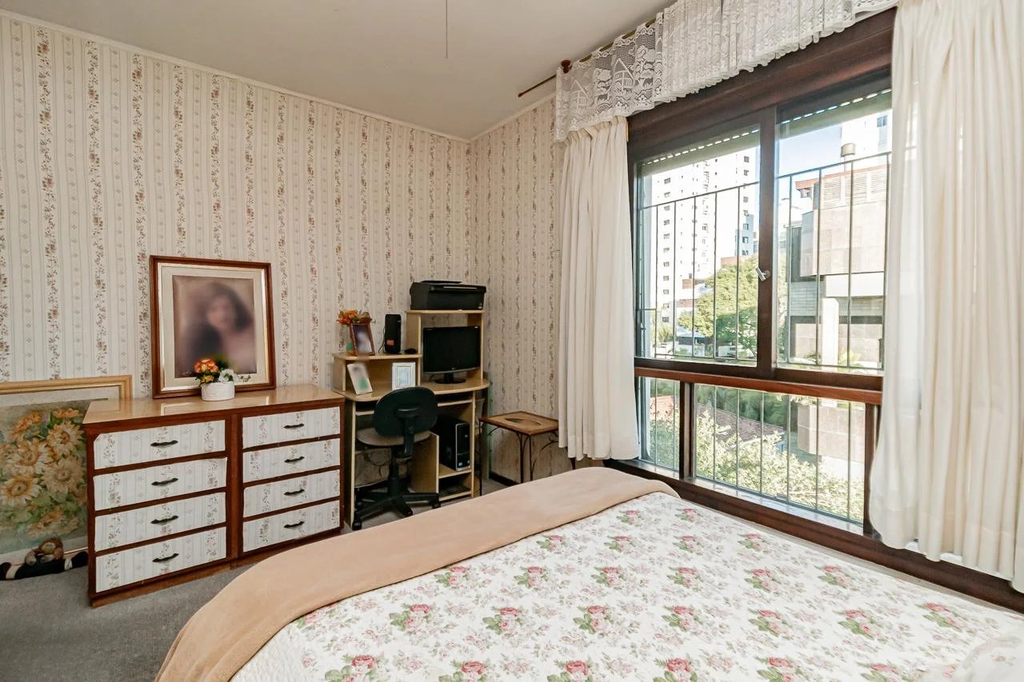 Apartamento para venda no bairro Rio Branco em Porto Alegre
