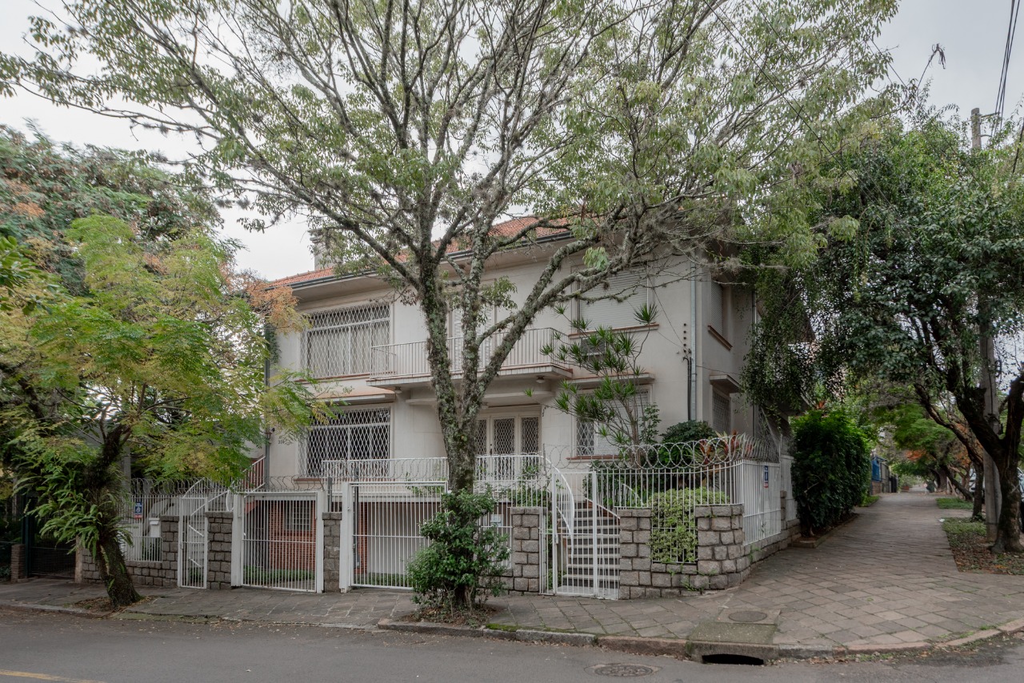 Casa para venda no bairro Moinhos de Vento em Porto Alegre