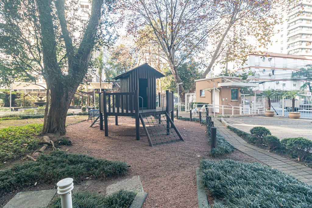 Apartamento para venda no bairro Passo da Areia em Porto Alegre