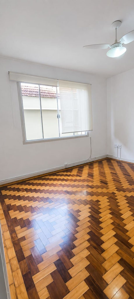 Apartamento para venda no bairro São João em Porto Alegre
