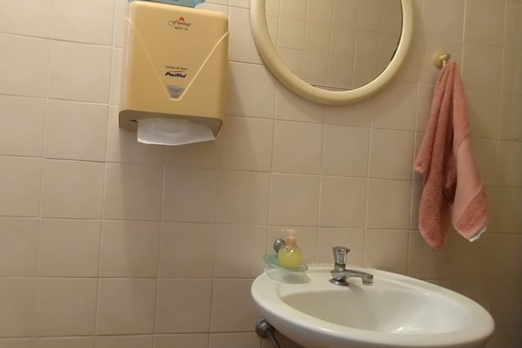 0