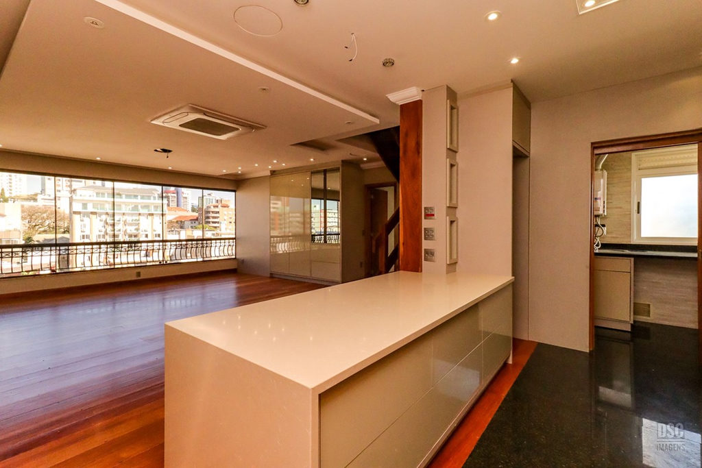 Cobertura Duplex para venda no bairro Higienópolis em Porto Alegre