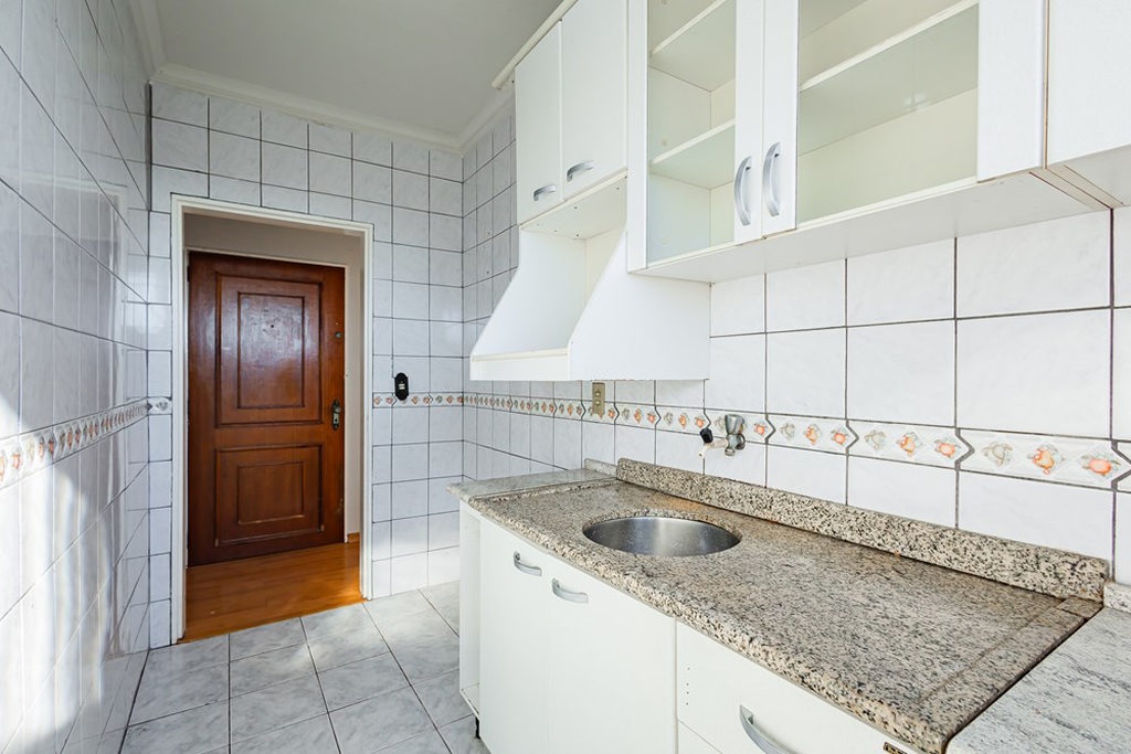 Apartamento para venda no bairro Jardim Itu Sabará em Porto Alegre