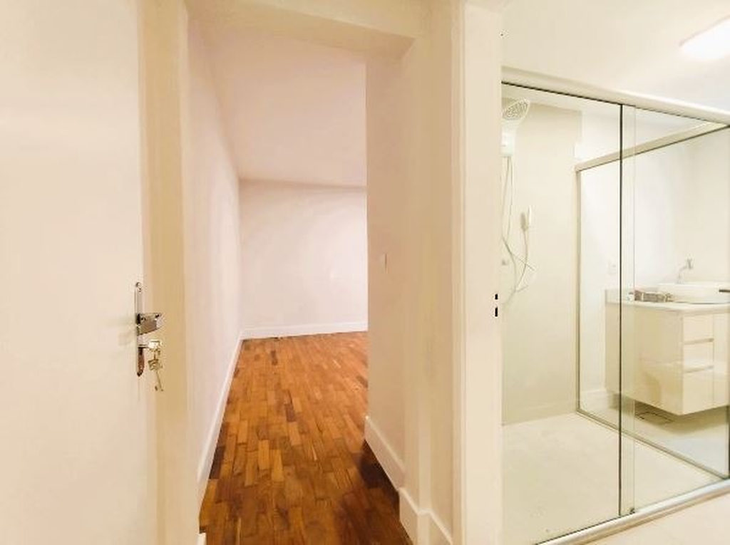 Apartamento para venda no bairro Floresta em Porto Alegre