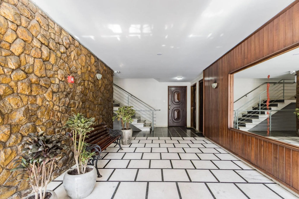 Apartamento para venda no bairro Menino Deus em Porto Alegre