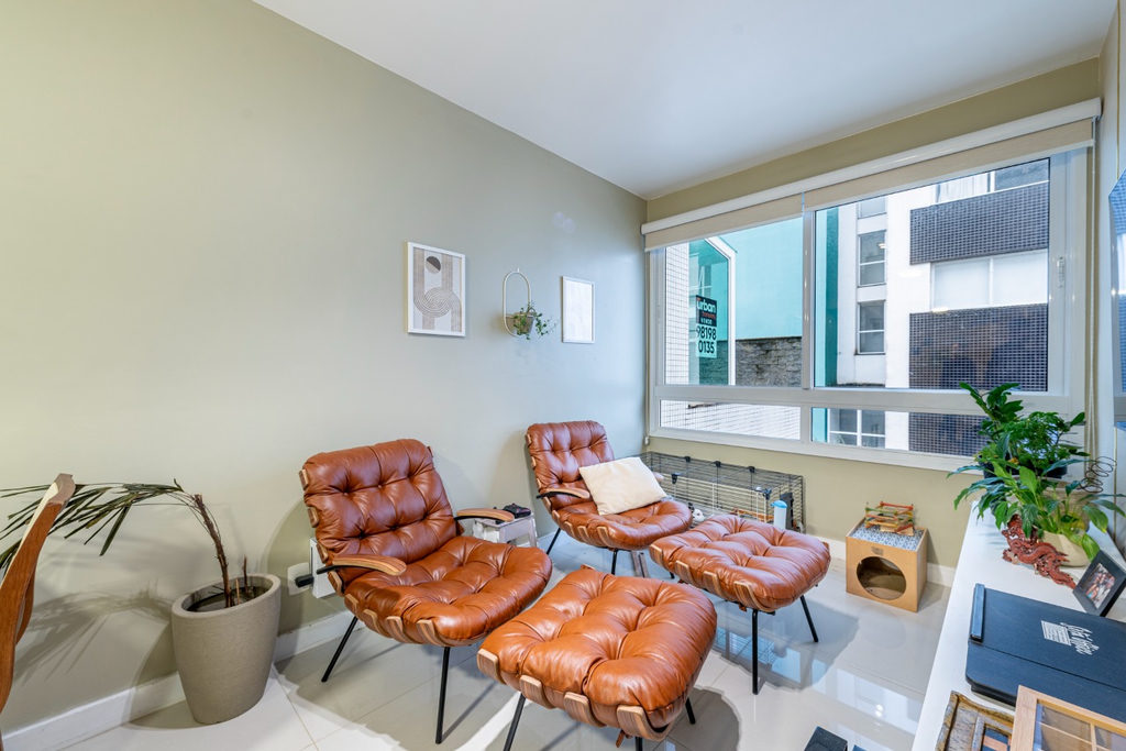 Apartamento para venda no bairro Passo da Areia em Porto Alegre