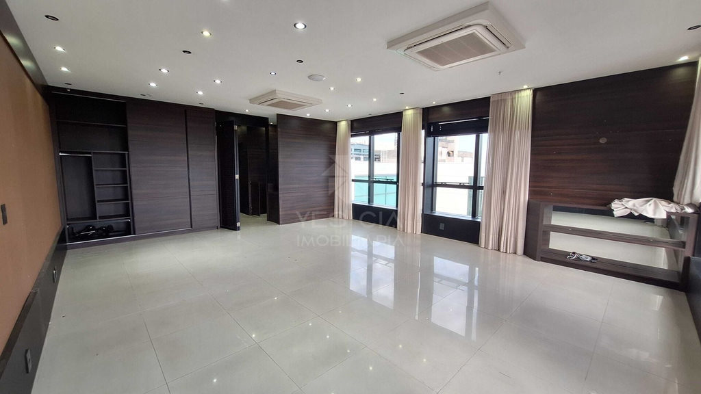 Sala para venda no bairro Praia de Belas em Porto Alegre