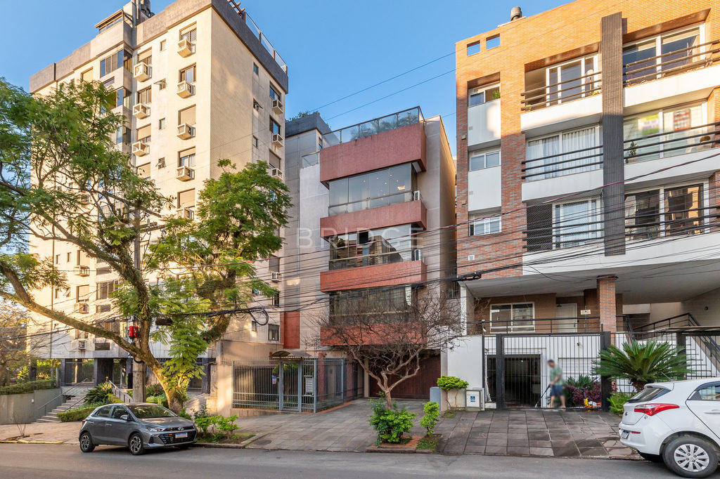 Cobertura Duplex para venda no bairro Mont Serrat em Porto Alegre