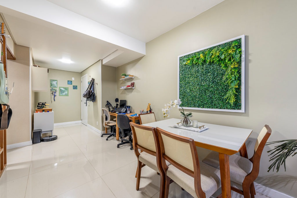 Apartamento para venda no bairro Passo da Areia em Porto Alegre