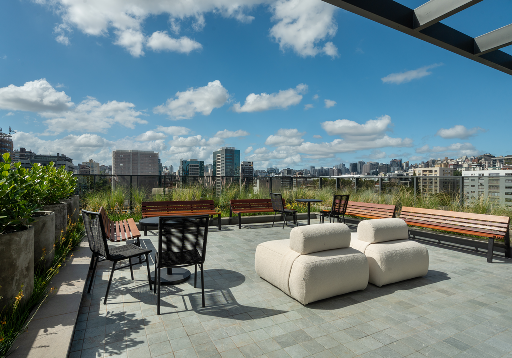 Apartamento para venda no bairro Moinhos de Vento em Porto Alegre