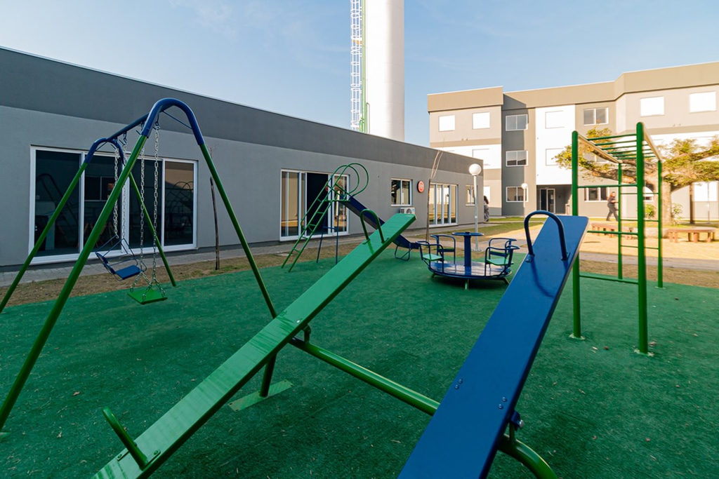 Apartamento para venda no bairro Guarujá em Porto Alegre