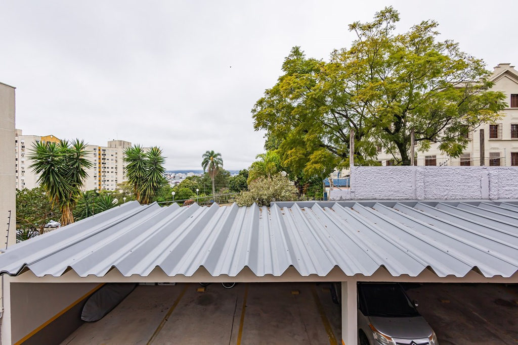 Apartamento para venda no bairro Santo Antônio em Porto Alegre