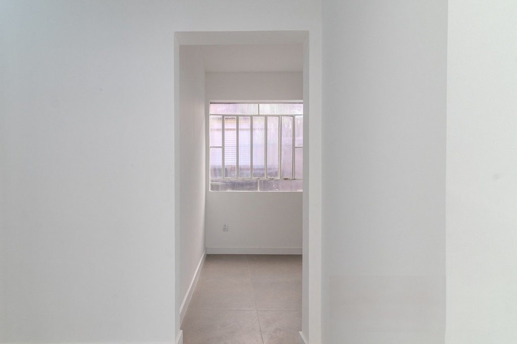 Apartamento para venda no bairro Centro Histórico em Porto Alegre