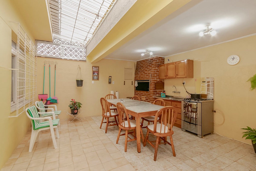 Casa para venda no bairro Teresópolis em Porto Alegre