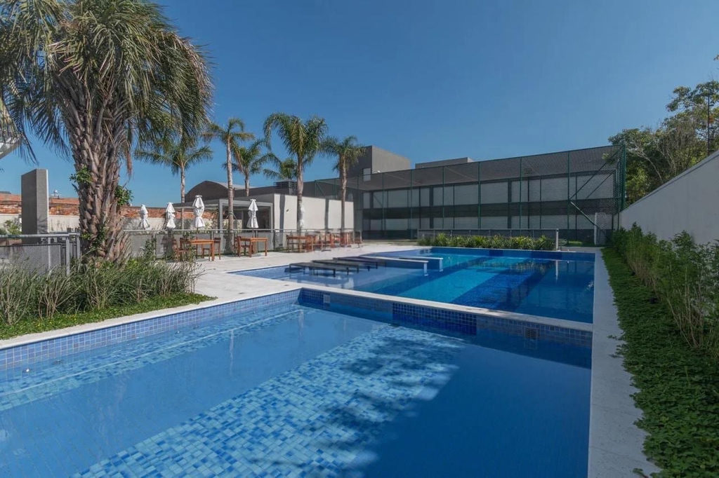 Apartamento para venda no bairro Navegantes em Porto Alegre