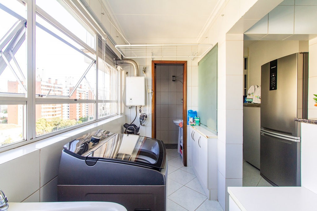 Apartamento para venda no bairro Jardim Lindóia em Porto Alegre