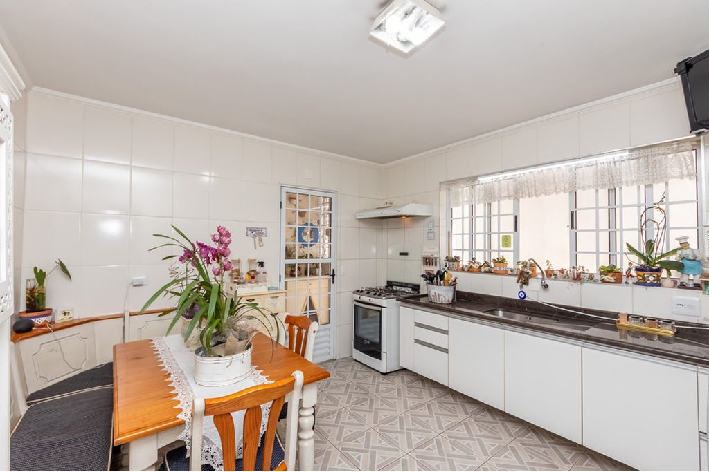 Casa, 3 quartos, 179 m² - Foto 2