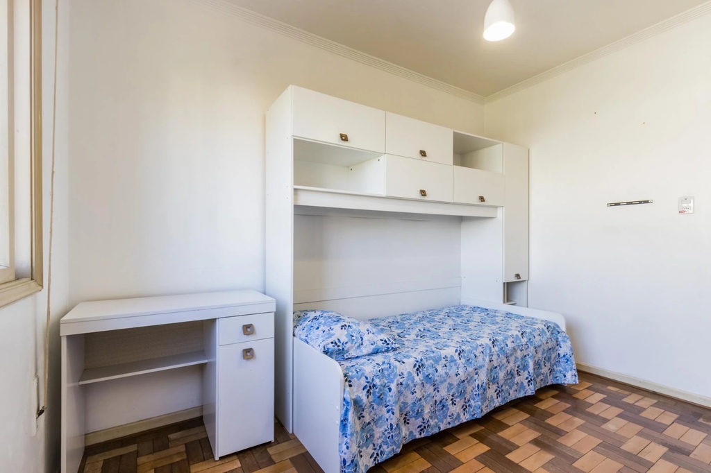 Apartamento para venda no bairro Menino Deus em Porto Alegre