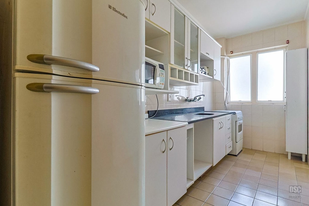 Apartamento para venda no bairro Passo da Areia em Porto Alegre