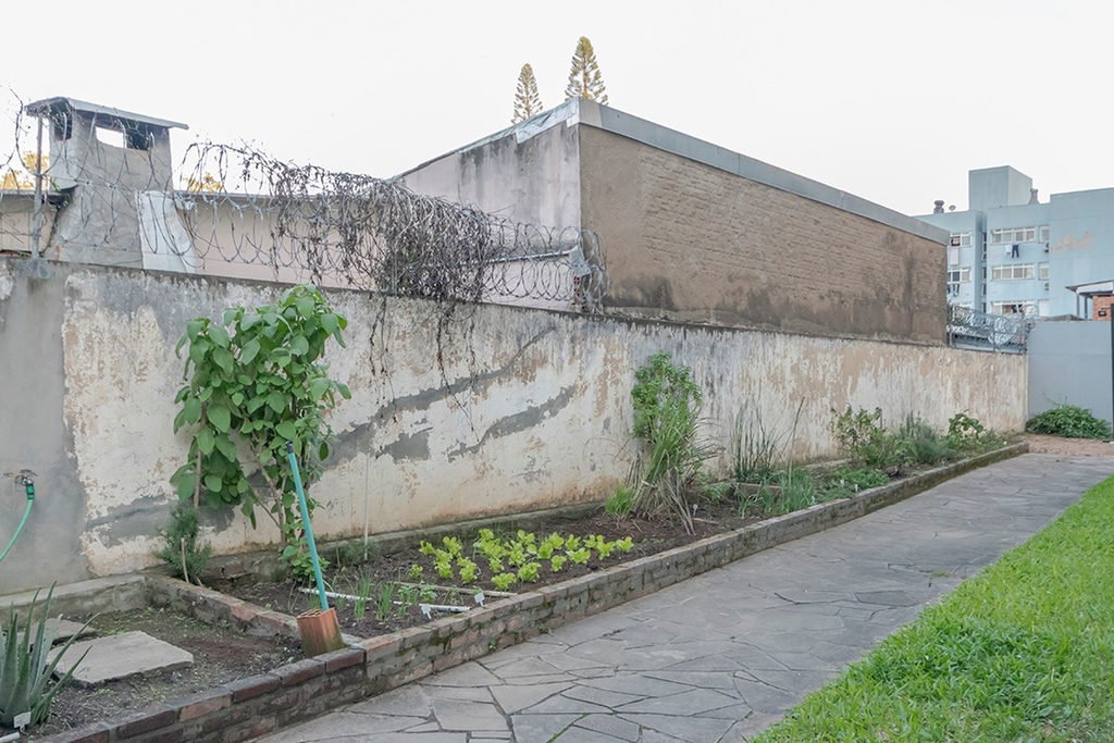 Apartamento para venda no bairro Vila Ipiranga em Porto Alegre