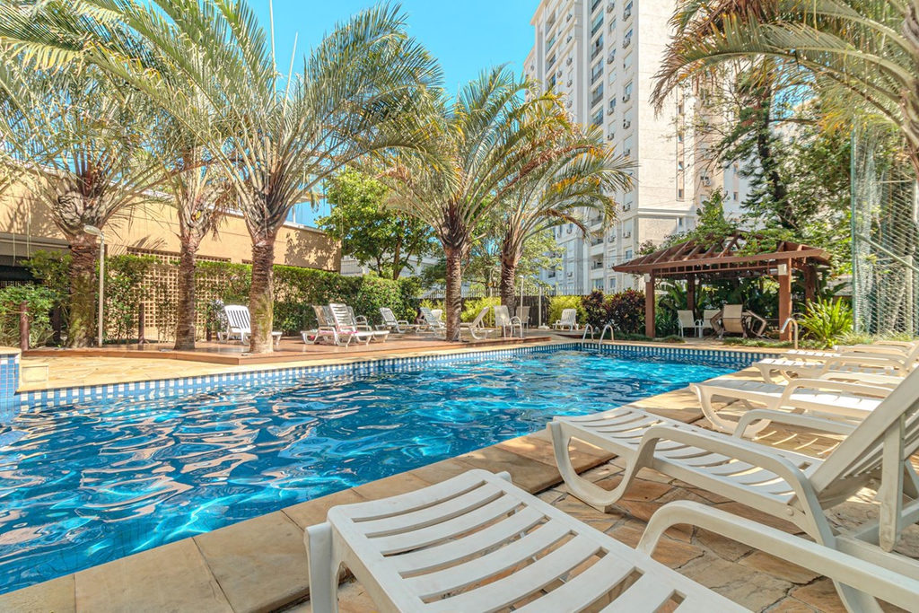 Apartamento para venda no bairro Passo da Areia em Porto Alegre
