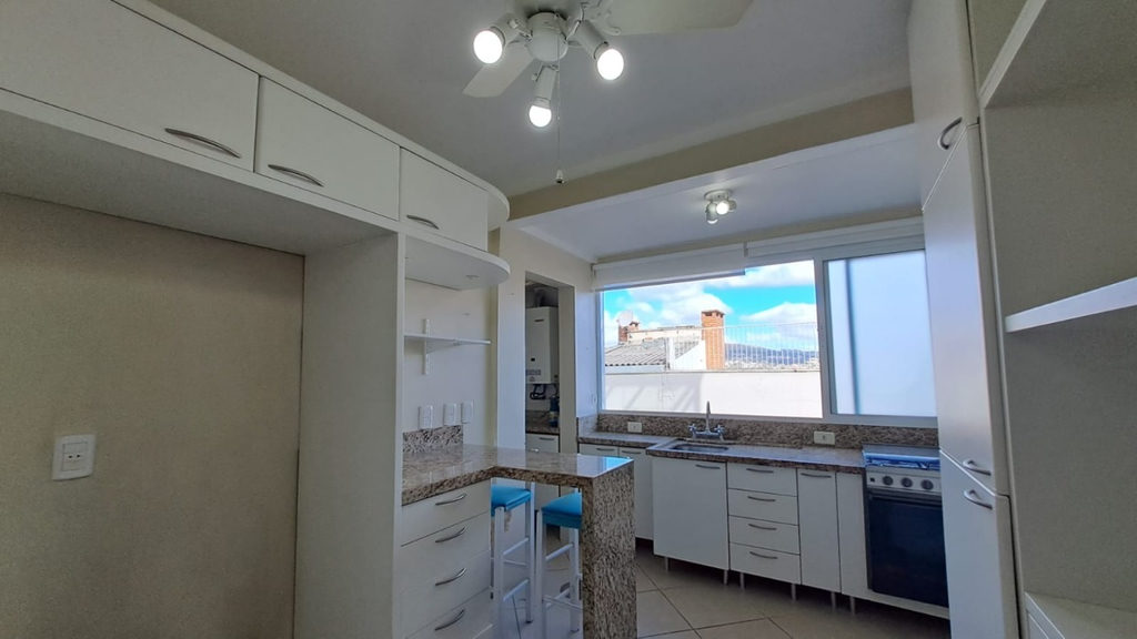 Apartamento para venda no bairro Petrópolis em Porto Alegre