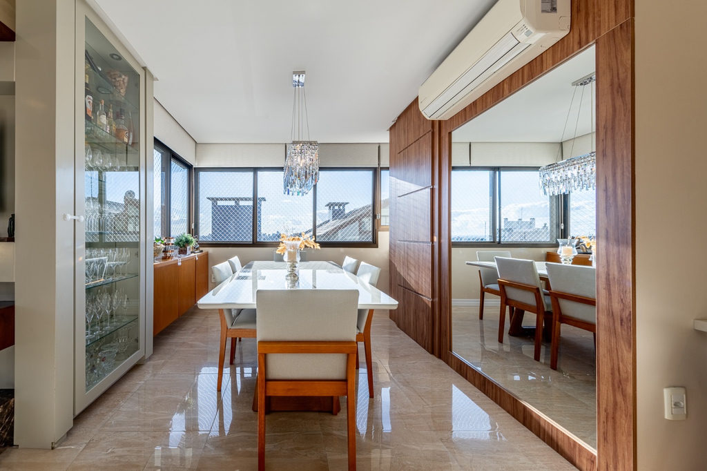 Apartamento para venda no bairro Rio Branco em Porto Alegre