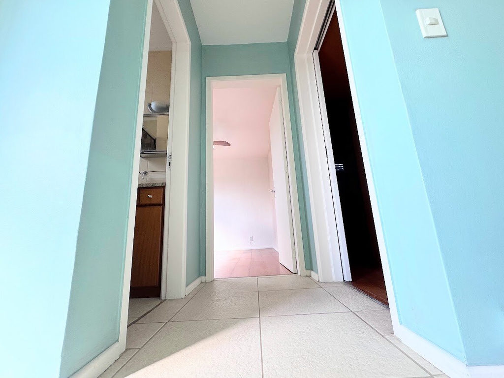 Apartamento para venda no bairro Teresópolis em Porto Alegre