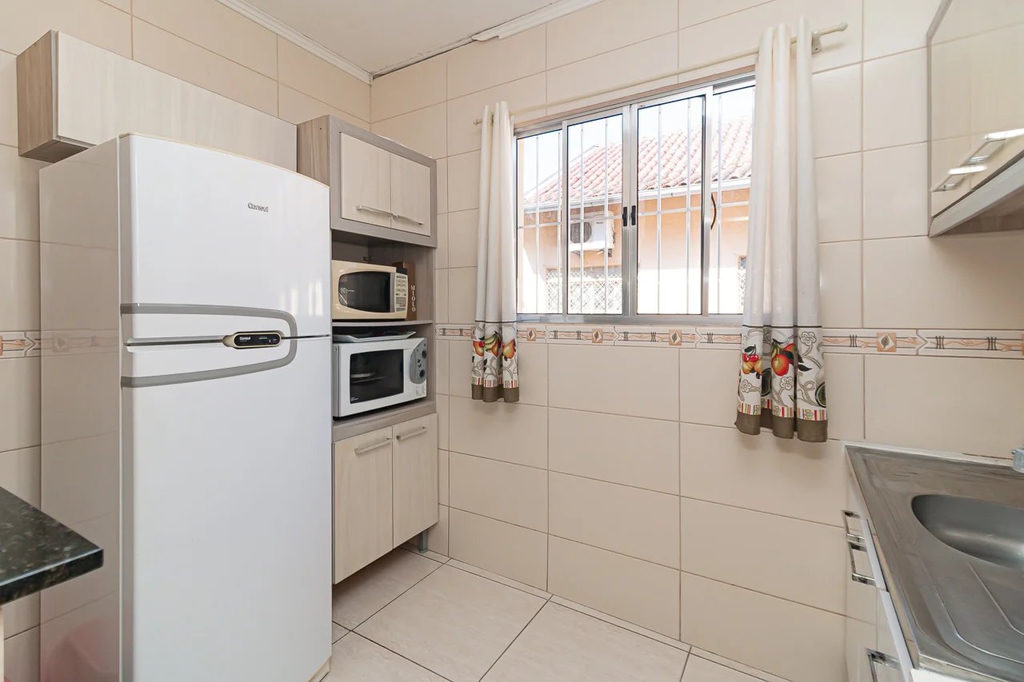 Casa para venda no bairro Jardim Itu Sabará em Porto Alegre
