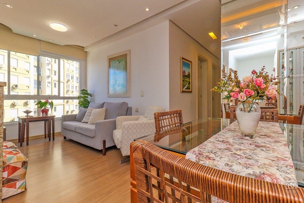 Apartamento para venda no bairro Jardim Itu em Porto Alegre