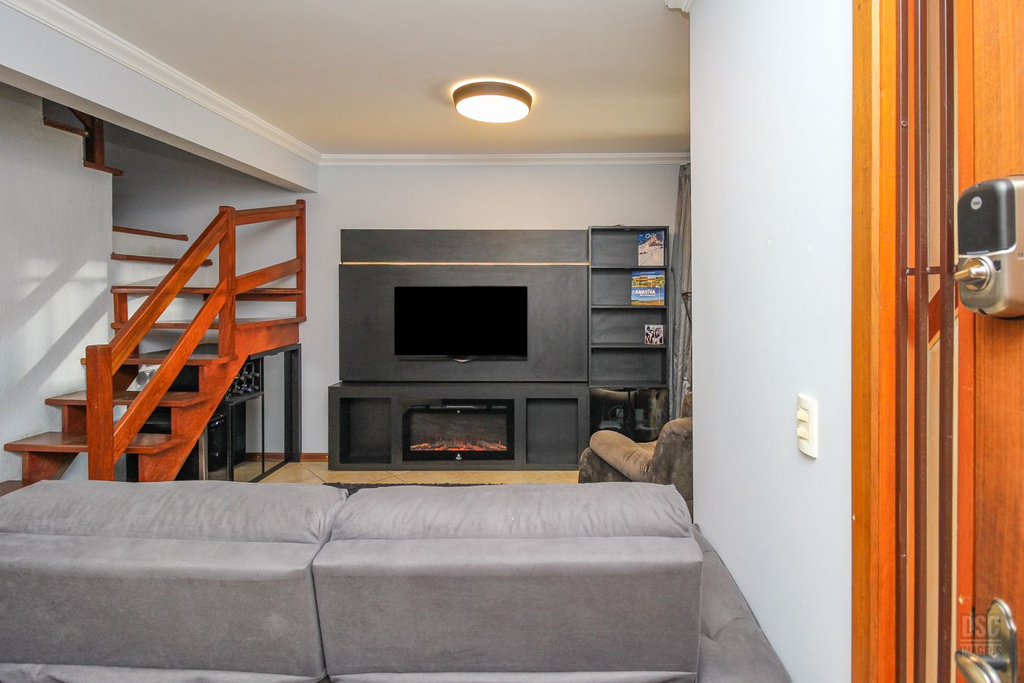 Casa para venda no bairro Hípica em Porto Alegre