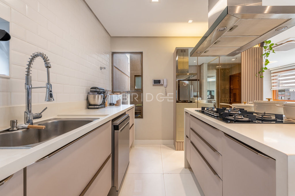 Cobertura Duplex para venda no bairro Mont Serrat em Porto Alegre