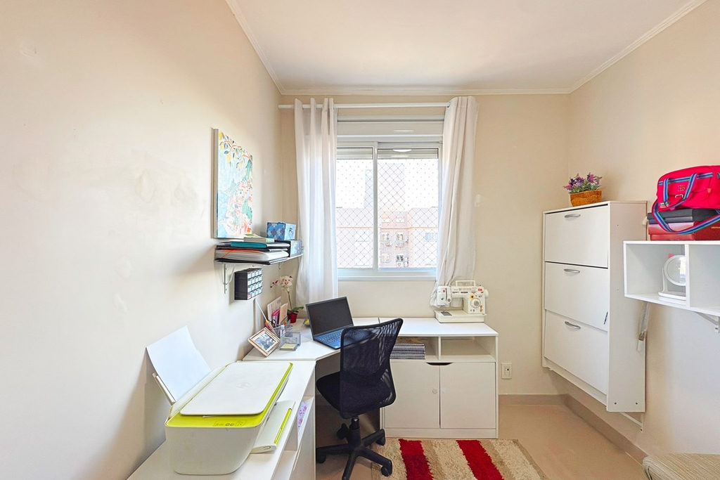 Apartamento para venda no bairro Teresópolis em Porto Alegre