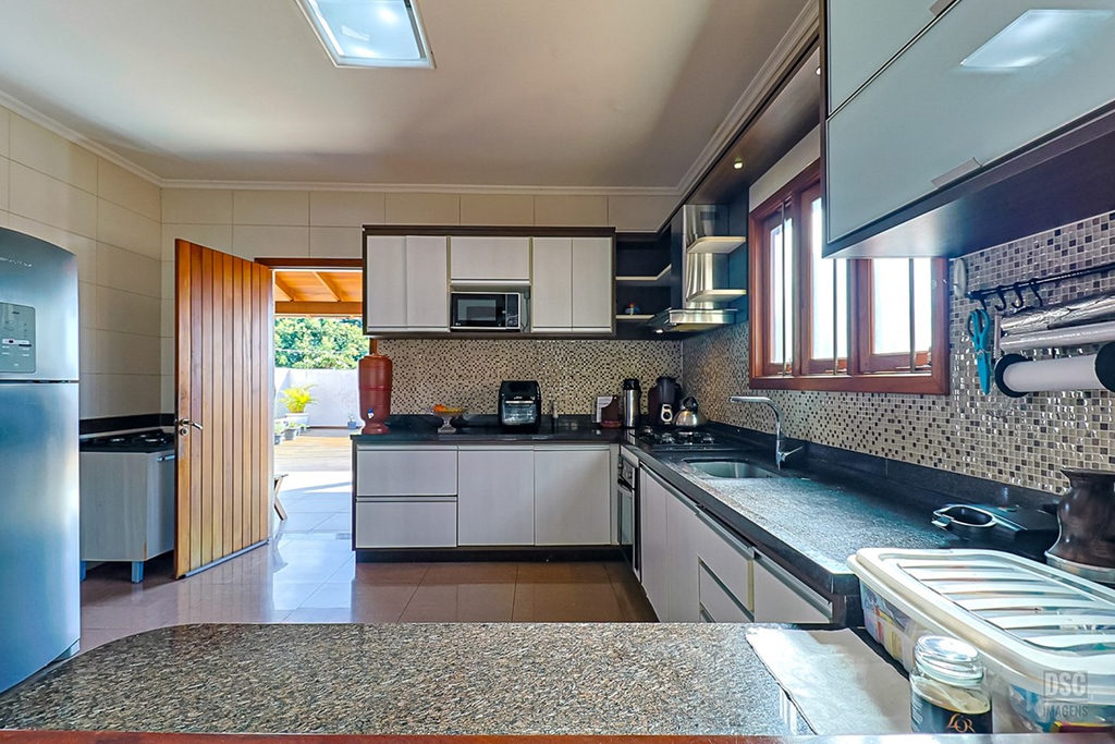 Casa para venda no bairro Jardim Planalto em Porto Alegre