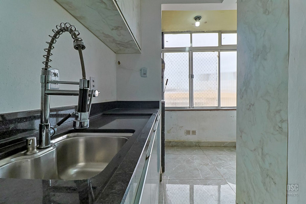 Apartamento para venda no bairro Santa Cecília em Porto Alegre