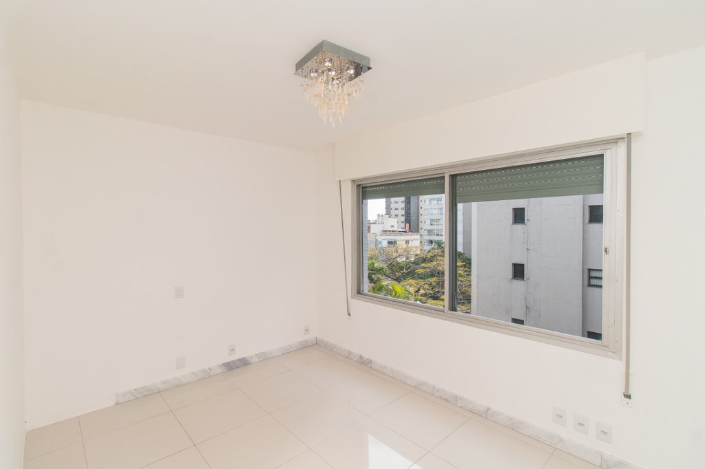 Apartamento para venda no bairro Bela Vista em Porto Alegre