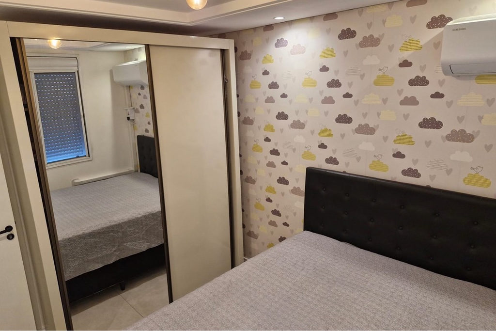 Apartamento para venda no bairro Humaitá em Porto Alegre