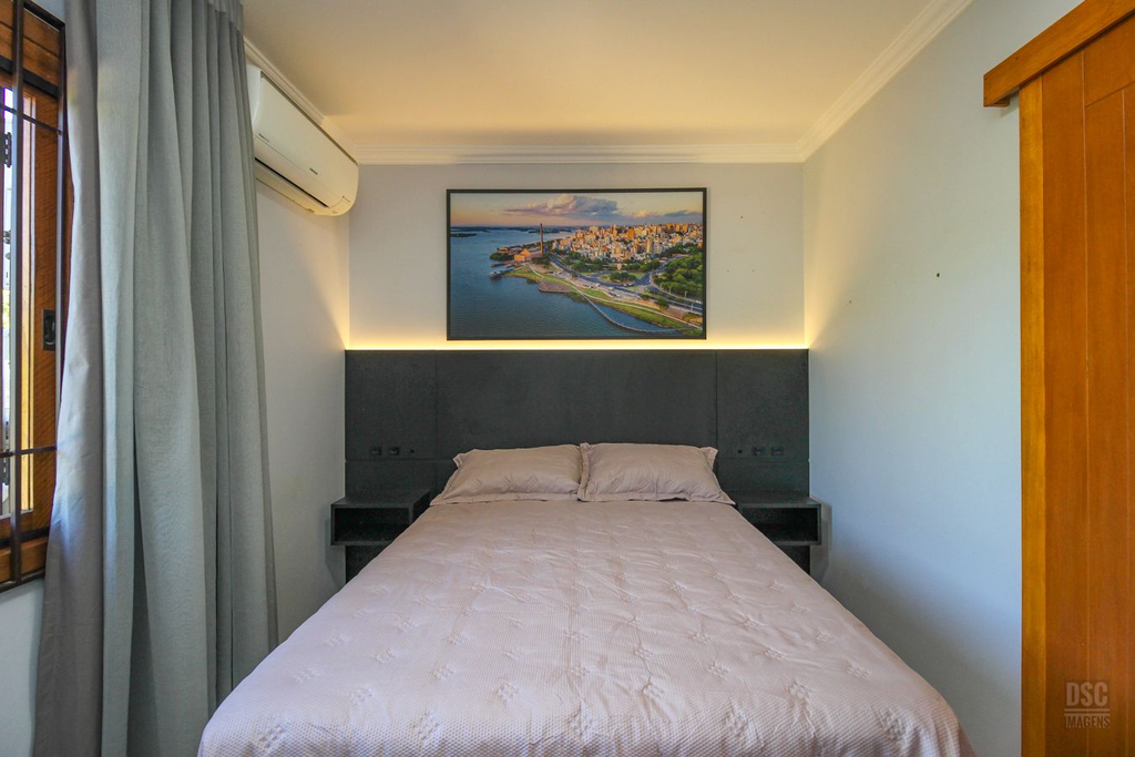 Casa para venda no bairro Hípica em Porto Alegre