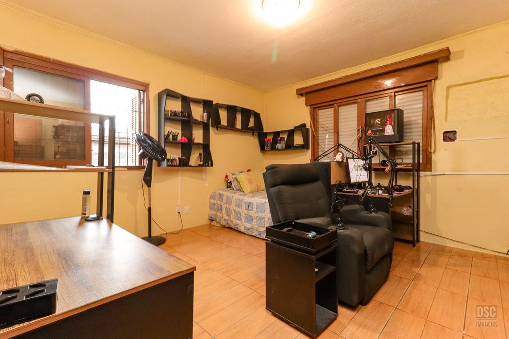 Casa para venda no bairro Vila Jardim em Porto Alegre