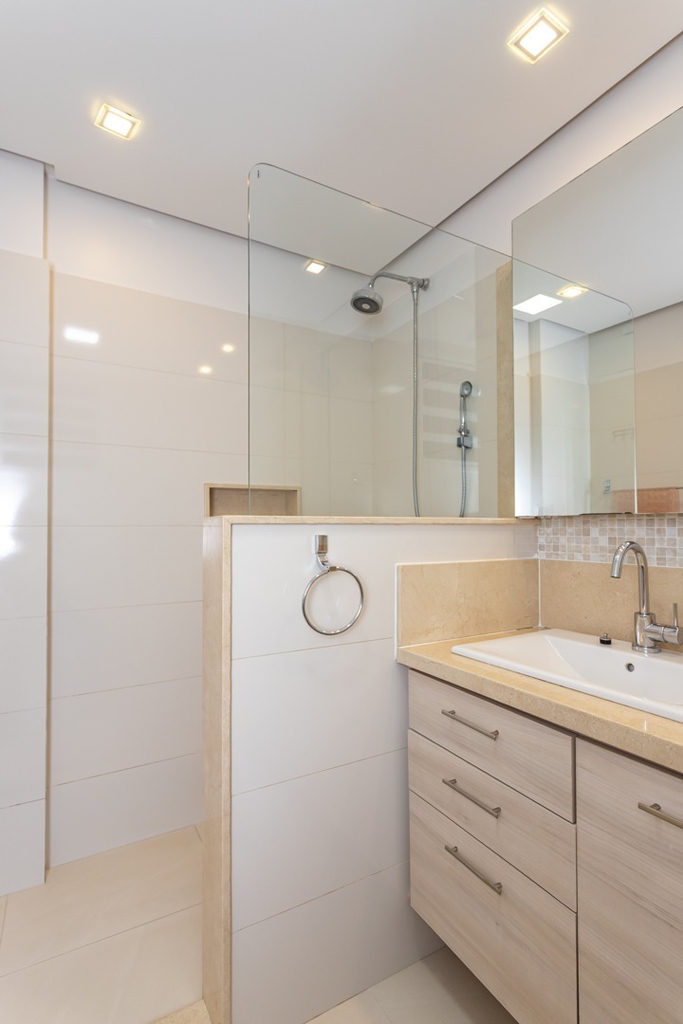 Apartamento para venda no bairro Moinhos de Vento em Porto Alegre